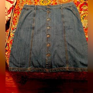 Eddie Bauer Denim Skirt Size 16